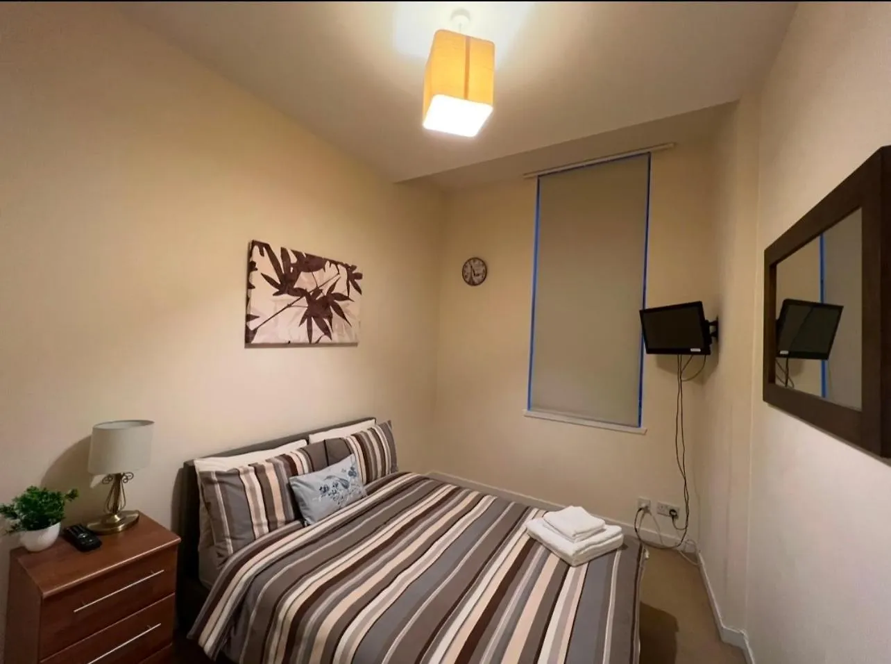 Two Bedrooms Well Equipped Flat-No Party Aberdeen 0*,  Birleşik Krallık
